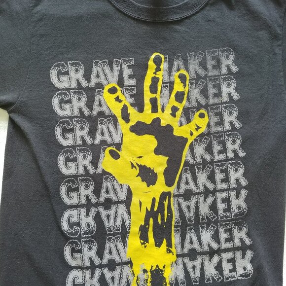 GRAVE MAKER T-shirt, Canada hardcore band merch shirt size S - Picture 2 of 4